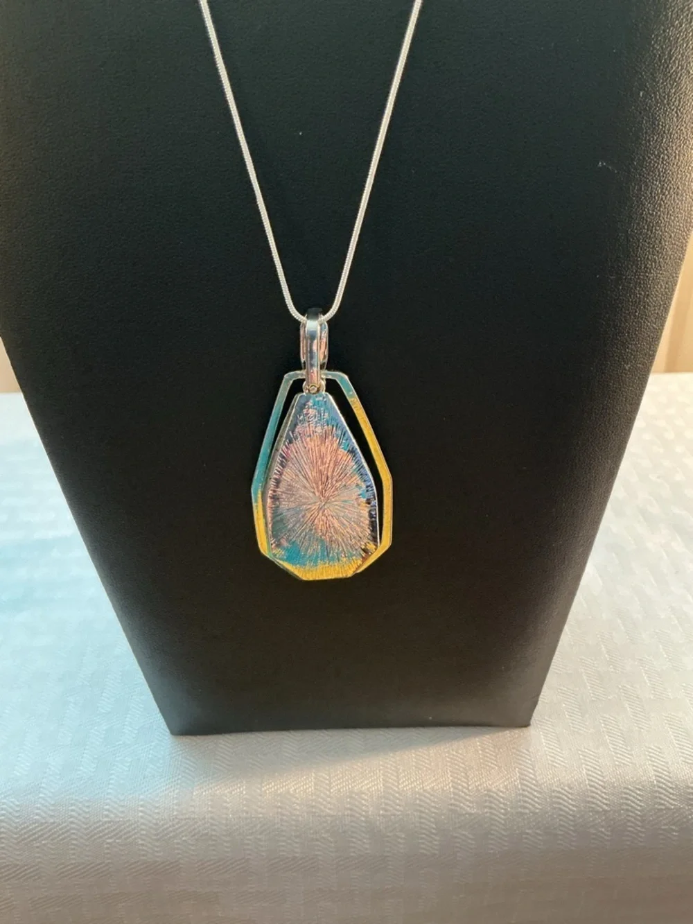 Emerald Green Resin and Rhinestone Silver Tone Pendant Necklace